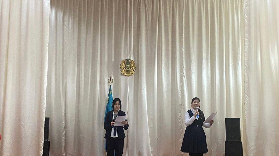 В рамках проекта " Читающая школа" 5 октября был проведен праздник " С днем рождения,книга!"