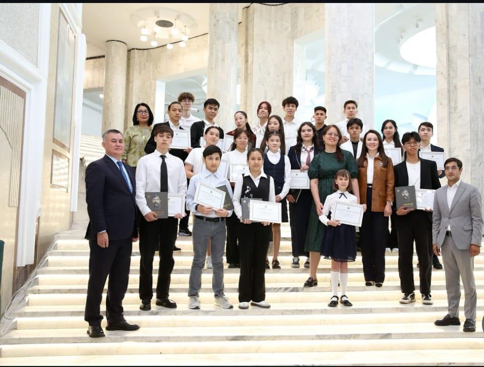 «Бала үні»: дарынды оқушылармен кездесу. Жас спортшы Айгерімге құрмет көрсетілді!