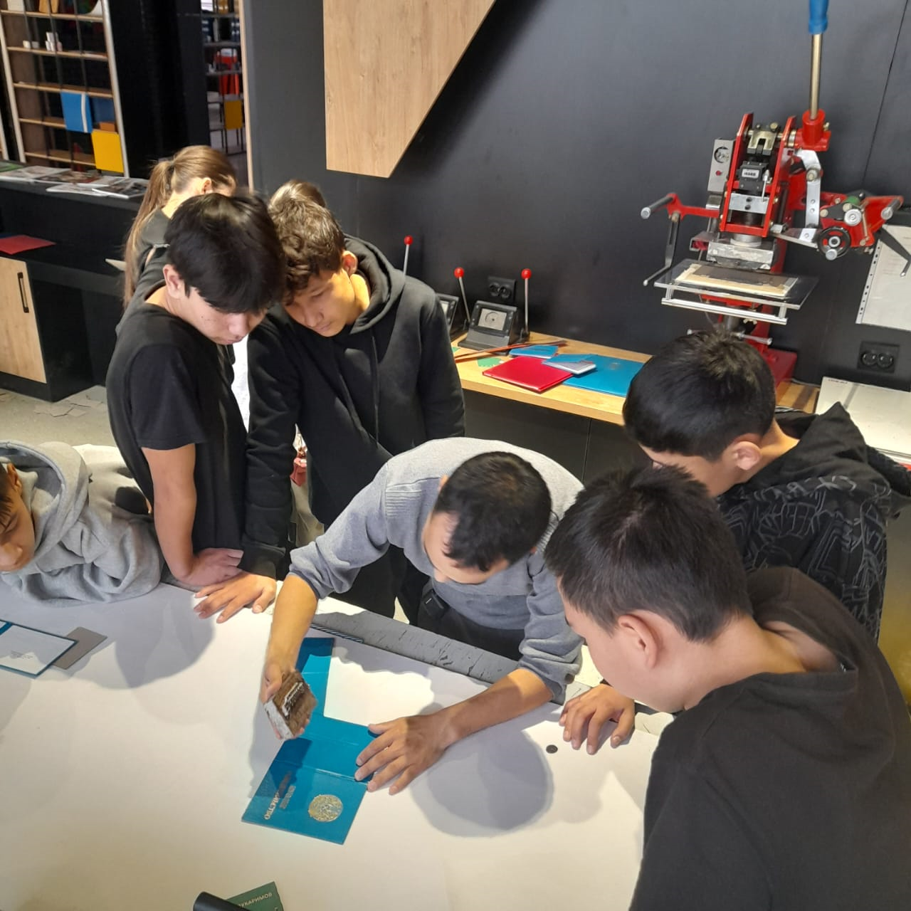 Принтмедиа технологиялар колледжіне саяхат